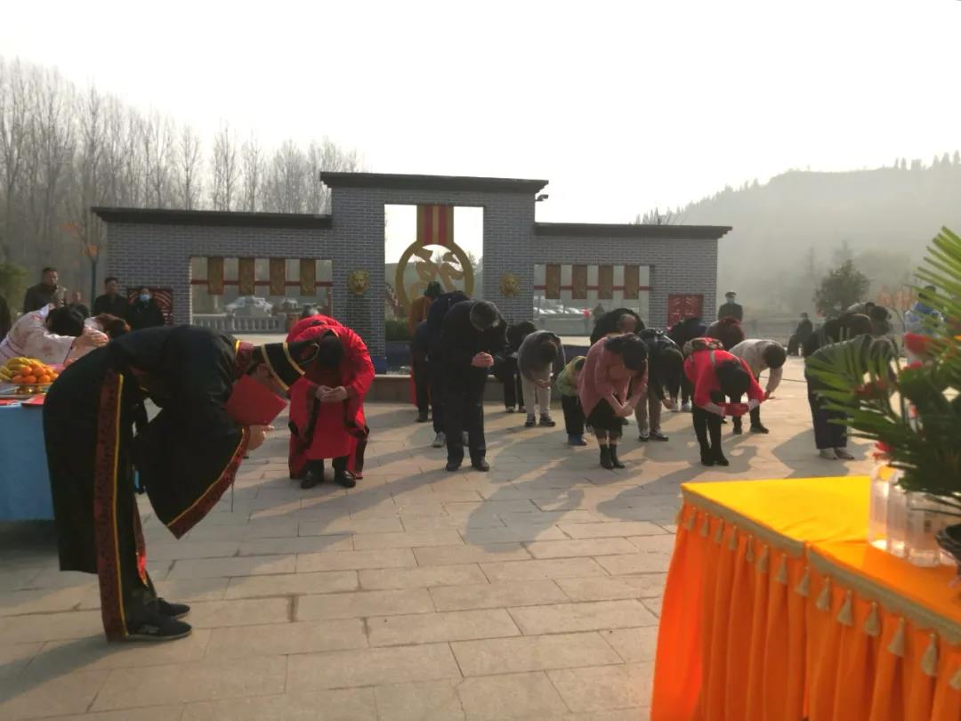 洛阳墓地
